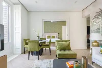 Image de Premium Renovated Apartment in Central District
