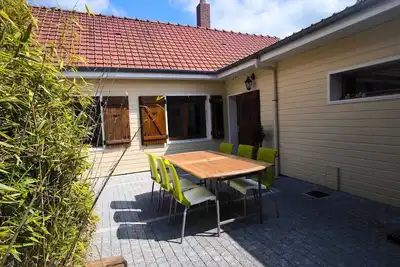 Image de Gîte du Clocher – Charme et tranquillité aux portes de la Baie de Somme