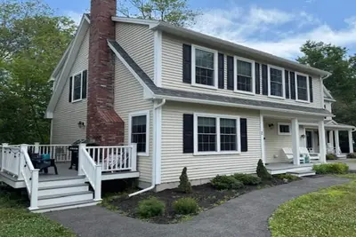 Image de Beautiful Townhouse close to both Short Sands and Long Sands Beach