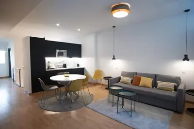 Image de Modern Apartment for 6—Alcobendas—La Moraleja