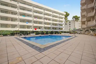 Image de Appartement Ct3 au cœur du centre touristique de Salou, idéal pour les familles