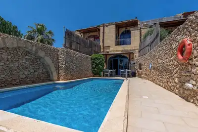 Image de Xaghra 5bdr Farmhouse with Pool by Pmi Malta