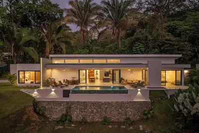 Image de Casa Iguana - 4 Bdrm Uvita Villa w/ Infinity Pool & Ocean View