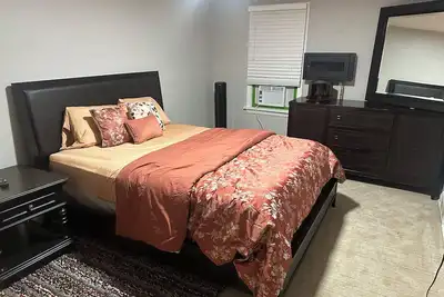 Image de Charming 3-bedroom apartment with Ac and back deck in Canton
