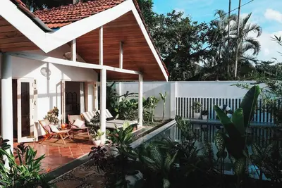 Image de 3 Bed Luxury Villa + Pool, Beach Only 3 Min Walk