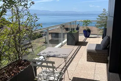 Image de Appartement lumineux et calme, vue lac et montagne, terrasse,