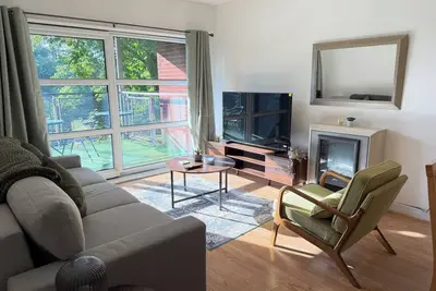 Image de Spacious Didsbury Stay | Sleeps 6 | Free Parking