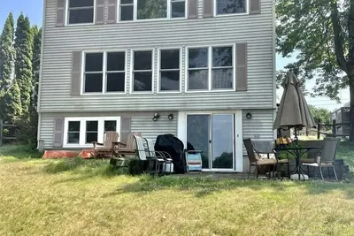 Image de Fantastic Secluded Cottage with Lake Access in Raymond, Maine