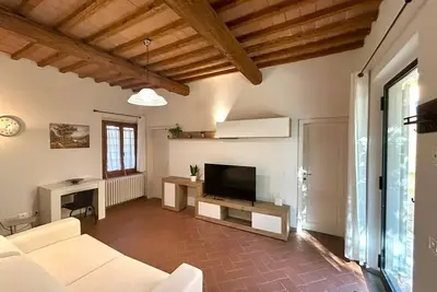 Image de A relaxing and comfortable apartment just a stone's throw from Villa Costanza. La, the gateway to Florence
