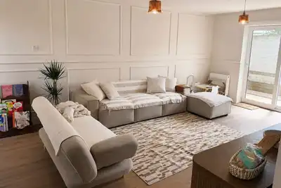 Image de Modern Gated Retreat | Secure Parking & Patio | Great transport links