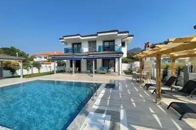 Image de Villa Nil 4 Br with Private Pool in Dalyan Centre by Rental Finders Dalyan