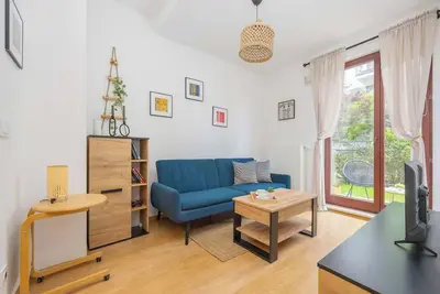 Image de Bright Apartment with a Garden | Near the Pge Narodowy