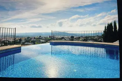 Image de Villa Vaya Vista, Javea. Stunning sea views. Sleeps 10 people, infinity pool