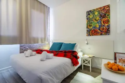 Image de Acomodis Apartments - Nice 12-Bedr Group Flat near Sagrada Familia 24ppl