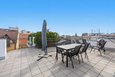 Image de DiCaprio Penthouse Terrace Apartworld