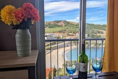 Image de Two-bedroom apartment with ocean view near Collioure