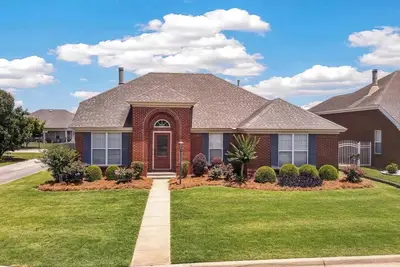Image de Step-Free Family Home with Bbq in Montgomery