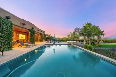 Image de Desert Villa Pool, Hot Tub & Putting Green