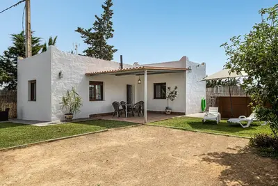 Image de Casa Mini avec piscine privée, terrasse privée et Wi-Fi à Conil de la Frontera