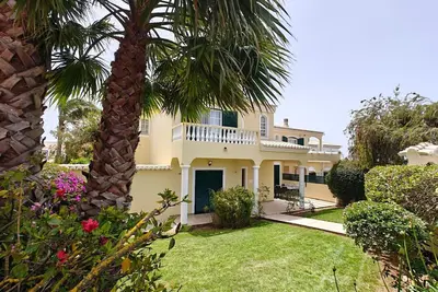 Image de Villa lote 10 Paraiso da luz T4