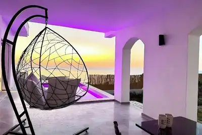 Zayna House