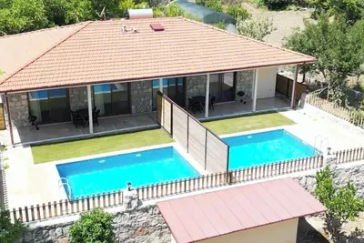 Image de Fabulous 2-Bedroom&Bathroom New Stone Villa With Private Pool&Ac in Dalaman
