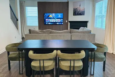 Image de Family Friendly and Group Stay 4br Home, Sleeps 8 Near Atl Airport
