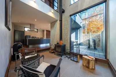 Image de Designer Home: Private Sauna, Wood Stove & Terrace