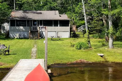 Image de Muskoka Lakefront cottage - Boat Access Only
