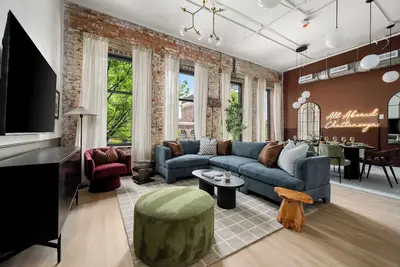 Image de Southside Luxury Stay | Exposed Brick + Walkable