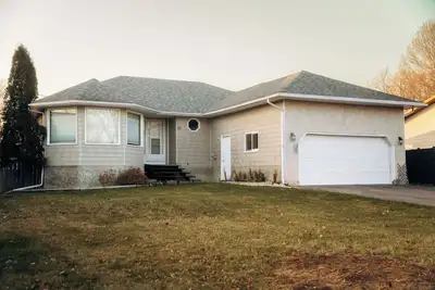 Image de Four  Bedrooms with Central Ac