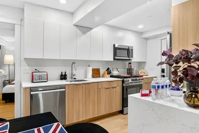 Image de Spacious 4br| Mit & Harvard| Subway| Sleeps 12