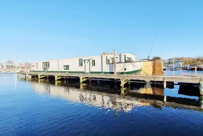 Image de Séjour en péniche historique pour 7
