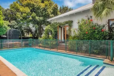 Image de Sweet Swithins – Cozy 1-Bedroom Cottage in Welcoming Johannesburg Neighborhood.