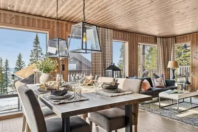 Image de Large family cabin at Hafjell with ski in-ski out