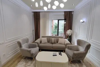 Image de 2-bedroom apartment with balcony in tranquil Ташкент with Ac for relaxing stays