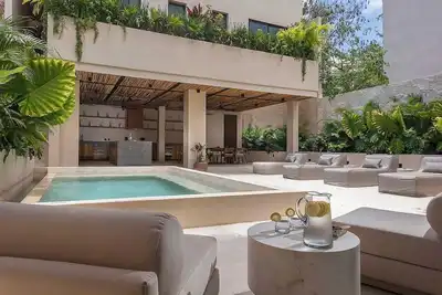 Image de Luxury Compound | 2 Pools, Hot Tub, Chef Included