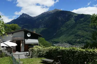 Image de Magnifique maison de vacances privée avec Wifi, Tv, patio, animaux admis et vue panoramique