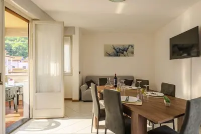 Image de Agréable appartement pour 6 personnes avec Wifi, Tv, patio, animaux admis et vue panoramique