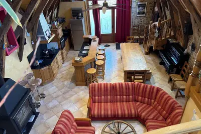 Image de Gîte à la ferme aux portes de L’aubrac. Ancienne grange restaurée tout confort