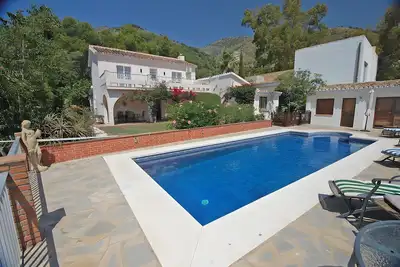 Image de Villa 'Secreta' avec Vue sur Mer, Wi-Fi et Climatisation
