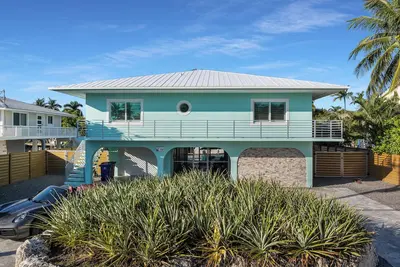 Image de 3 bedroom waterfront property in Duck Key