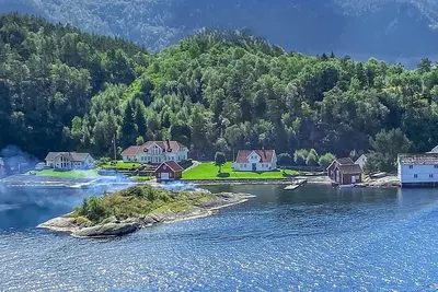 Image de Awesome home in Jelsa with WiFi