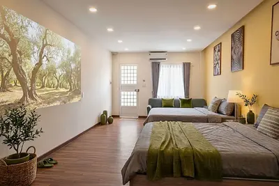 Image de Family Studio 2 Queen Beds & Full-equipped Kitchen 5 Mins Walking to Bui Vien St