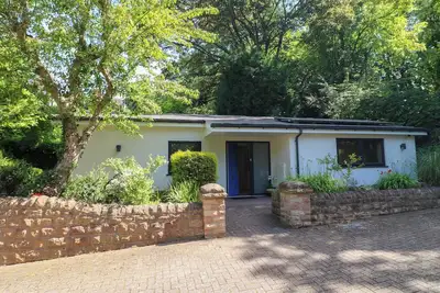 Image de Elmcroft, pet friendly, with a garden in Nottingham