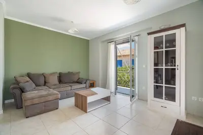 Image de Appartement « By The Sea 1 » avec jardin privé