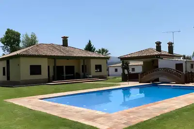 Image de Villa « Las Viñas Ronda » avec vue sur la montagne, Wi-Fi et climatisation