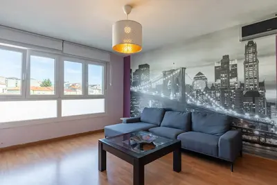 Image de Appartement familial confortable avec Wi-Fi à Ordes