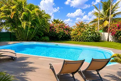 Image de Villa T5 Premium avec piscine - Plage et commerce à pied