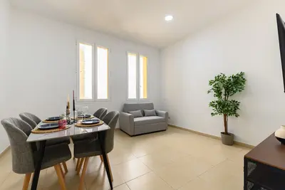 Image de Appartement M (Din132f) de 2 chambres et 3 salles de bains dans le centre de Madrid